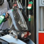 Jak zatankować motocykl? Trzeba pamiętać o jednej zasadzie