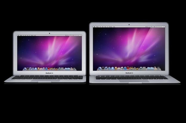 Jak zawsze, także w tym przypadku, oba nowe Macbooki Air prezentują się świetnie /materiały prasowe