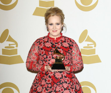 Jak zmieniała się Adele? Trudno ją rozpoznać!