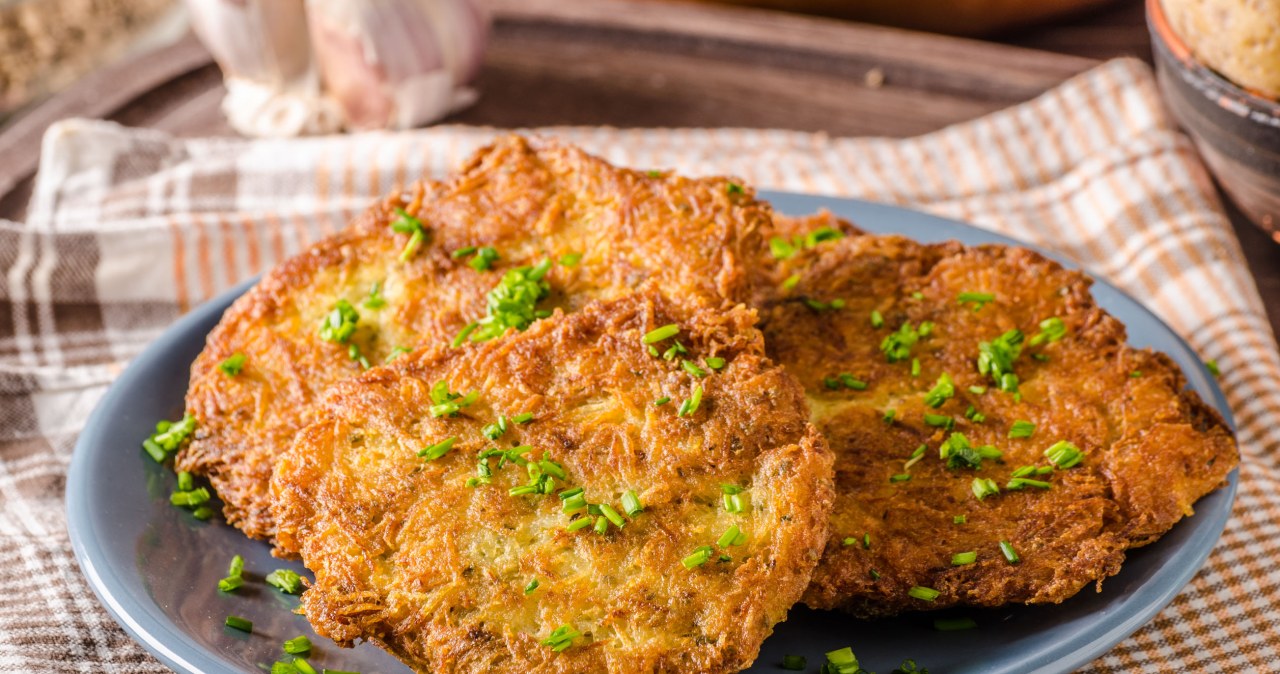 Jak zrobić placki ziemniaczane bez mąki? /123RF/PICSEL