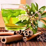 Jak zrobić zieloną herbatę z cynamonem?