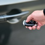 Jak zwiększyć zasięg pilota do auta. Jest prosty sposób