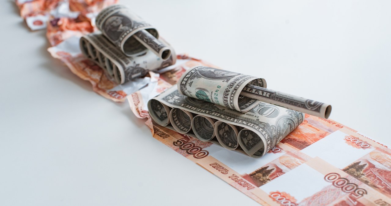 Jaką cenę ponosi Rosja za wojnę w Ukrainie? Ile pieniędzy wydała do tej pory Moskwa? /123RF/PICSEL
