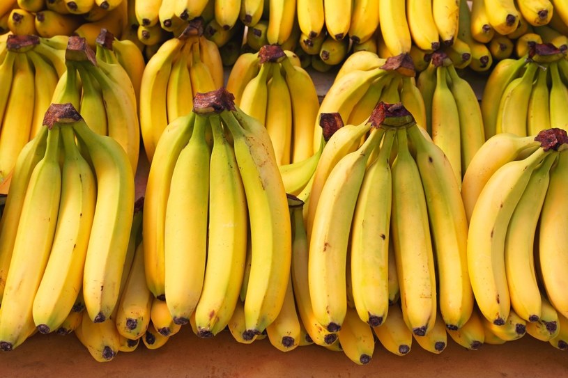 Jaka jest prawda o czarnej końcówce banana. Czy są zdrowe? /123RF/PICSEL