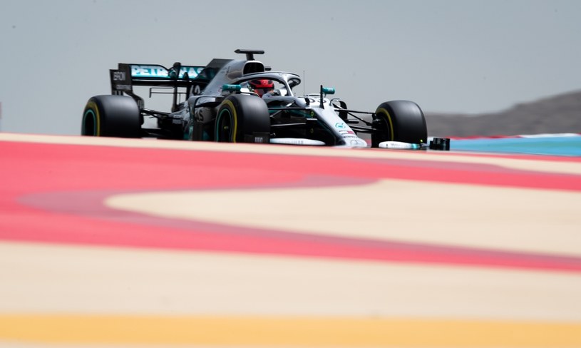 Jaka jest różnica między bolidem Mercedesa i Williamsa? Jakieś 3-4 sekundy... /Getty Images