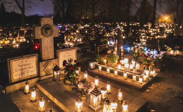 Jaka pogoda we Wszystkich Świętych i Dzień Zaduszny? Jest nowa prognoza