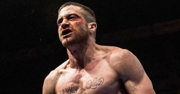 Jake Gyllenhaal w filmie "Southpaw" - fot. The Weinstein Company /