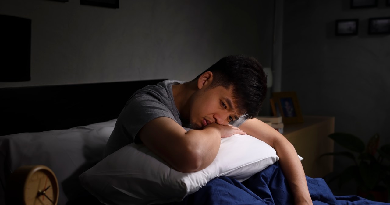Jaki jest związek między zaburzeniami snu a demencją? /amenic181 /123RF/PICSEL