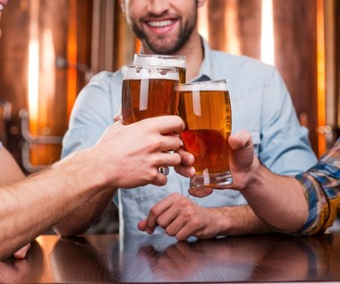 Jakich produktów nie jeść w trakcie spożywania alkoholu? 