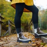 botki Jakie buty wybrać na jesień? Te modele pasują do spodni i do spódnicy
