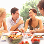 Jakie jedzenie przygotować na imprezę, aby zadowoliło zróżnicowane gusta kulinarne?