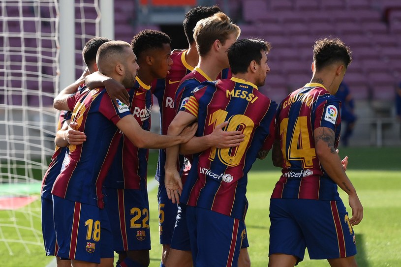 Jakie konsekwencje spotkają piłkarzy Barcelony? /AFP