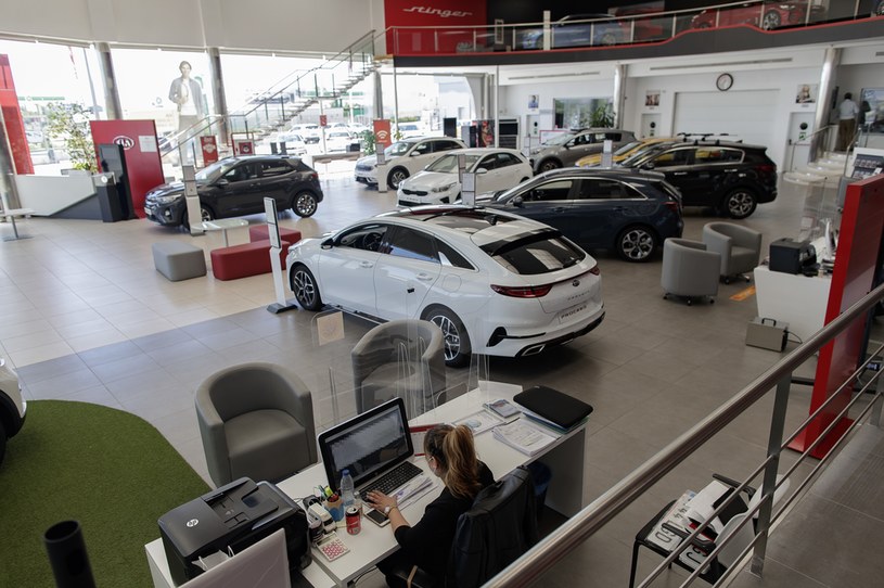 Jakie modele samochodów Europejczycy kupują najchętniej? /Getty Images
