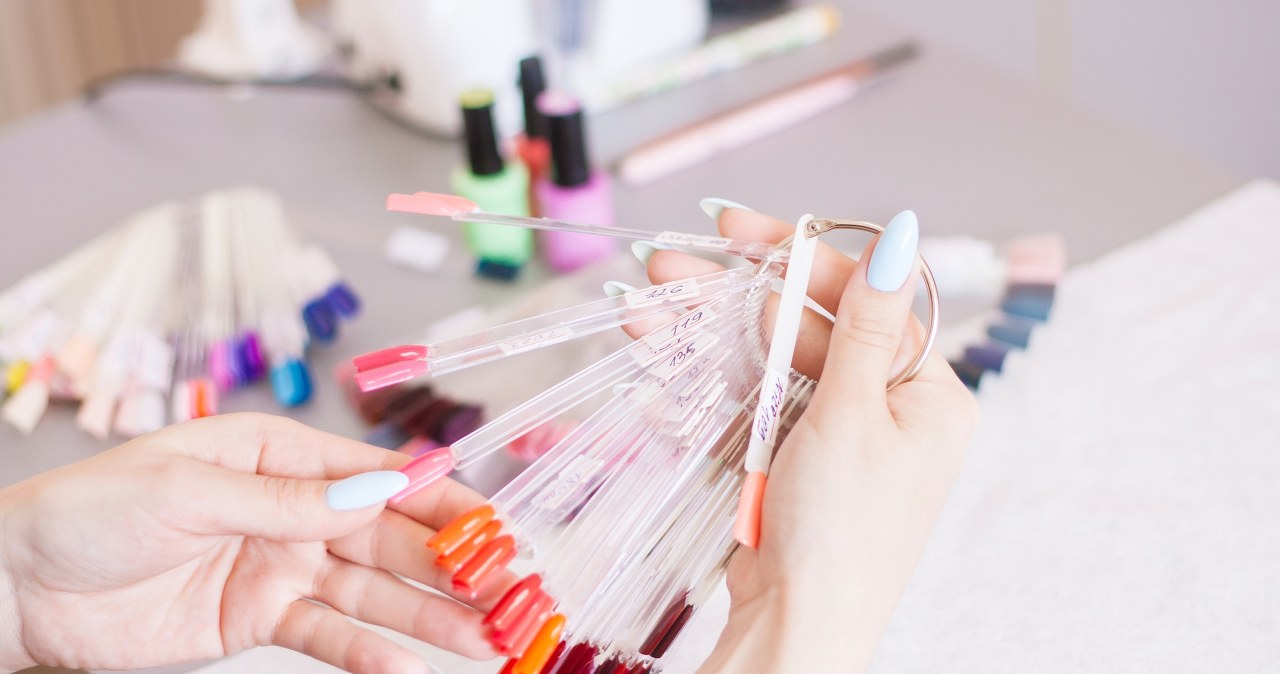 Jakie paznokcie będą królować tej wiosny? /123RF/PICSEL