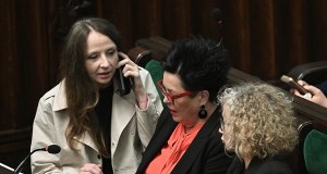 Jakie zadośćuczynienie za mobbing? Nowe przepisy wywołały spór w Sejmie