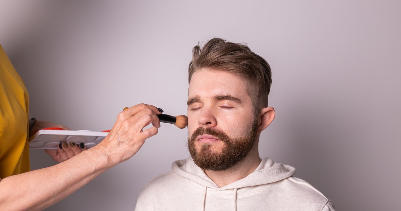 Jakie zalety w kontekście mężczyzn może mieć clean make-up? /sponsorowane