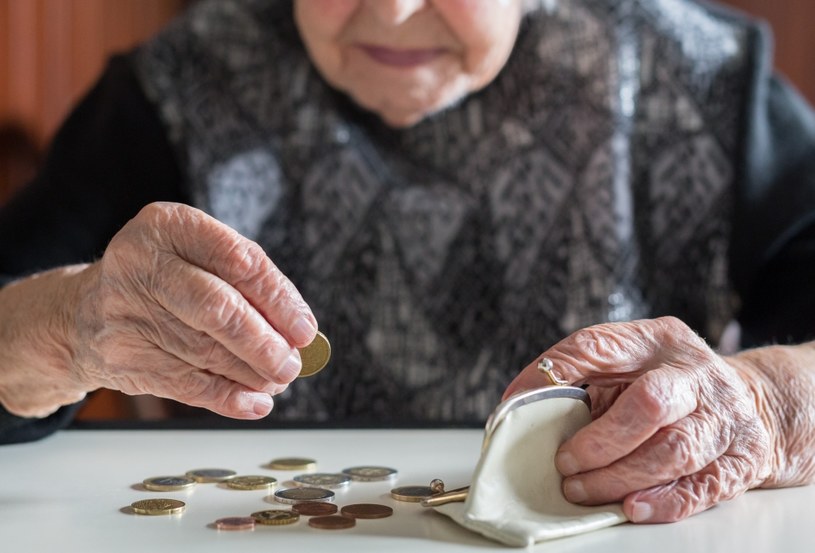 Jakiej podwyżki emerytur mogą spodziewać się emeryci w 2024 roku? /123RF/PICSEL