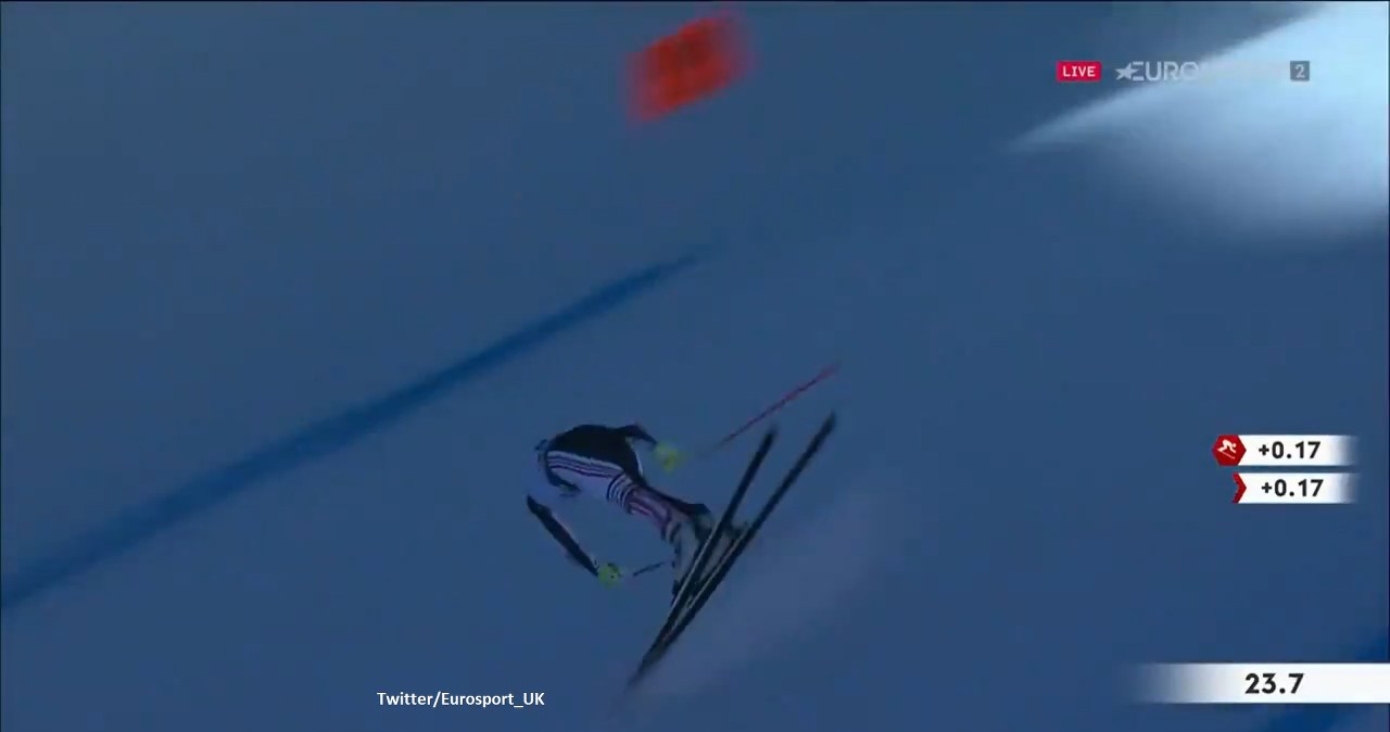 "Jakim cudem utrzymał się na nartach?". Niesamowity wyczyn Maxence’a Muzatona