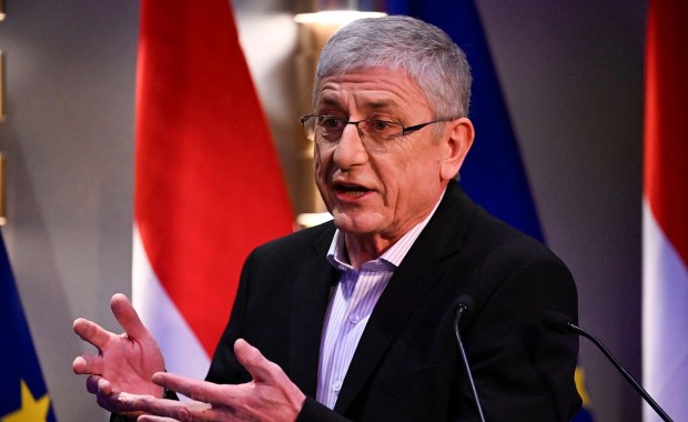 Jako premier mówił: "Kłamaliśmy rano, nocą i wieczorem". Teraz odchodzi z polityki