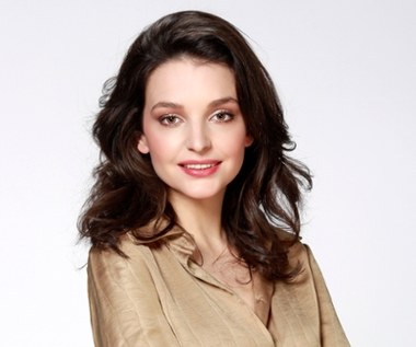 Jako zawodowa aktorka debiutowała w Teatrze Studio w Warszawie, występując w spektaklu "Ripley pod ziemią" Radosława Rychcika. Jej kariera dość szybko nabrała tempa.