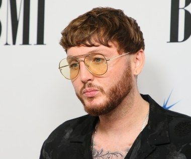 James Arthur wystąpił z nowym utworem w TV. Widzów zaskoczył jego wygląd