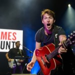 James Blunt bohaterem filmu dokumentalnego. "Starzejąca się gwiazda pop"?