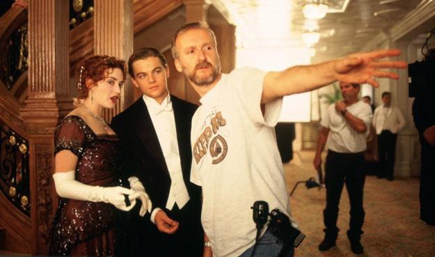James Cameron, Kate Winslet i Leonardo DiCaprio na planie filmu "Titanic" /materiały prasowe
