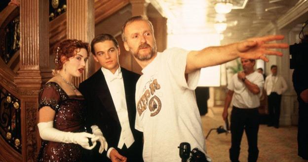 James Cameron, Kate Winslet i Leonardo DiCaprio na planie filmu "Titanic" /materiały prasowe