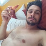 James Franco na imprezę ubrał się jak na mecz