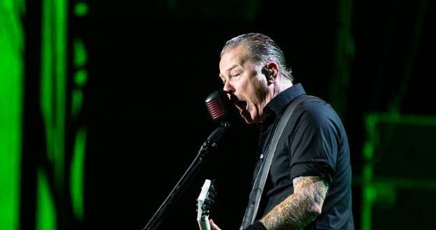 James Hetfield z Metalliki podczas koncertu w Warszawie /fot. Bartosz Nowicki