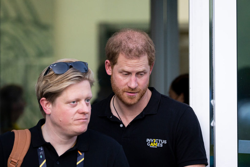 James Holt i książę Harry /Getty Images