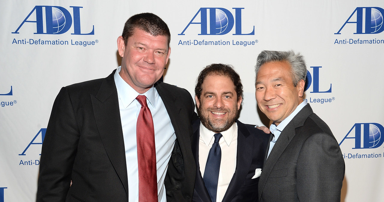 James Packer, Brett Ratner i Kevin Tsujihara /Michael Kovac /Getty Images