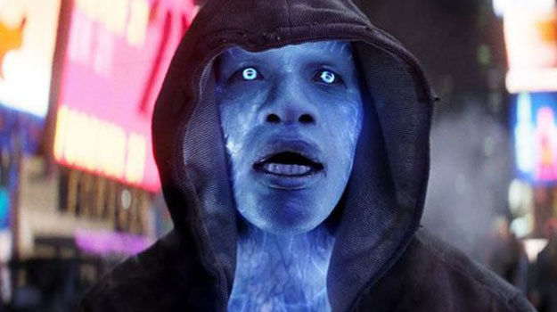 Jamie Foxx jako Electro w "Niesamowitym Spider-Manie 2". /materiały dystrybutora