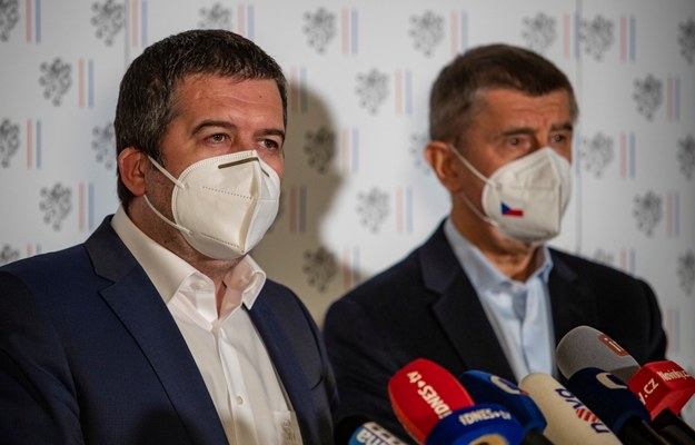 Jan Hamáček i Andrej Babiš /Martin Divisek /PAP/EPA