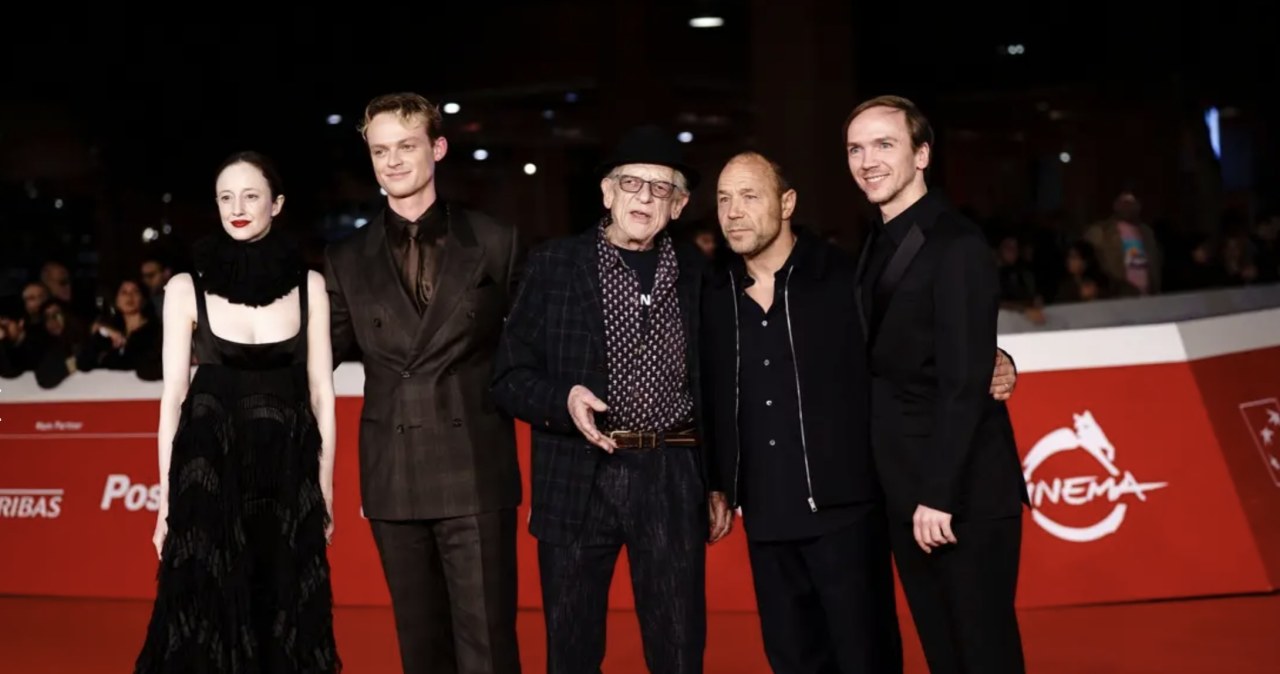 Jan Komasa i obsada filmu "Dobry chłopiec" /Fondazione Cinema per Roma /materiały prasowe