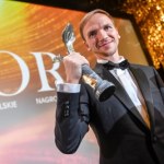 Jan Komasa szykuje aż trzy nowe filmy. Są w nie zaangażowani laureaci Oscarów
