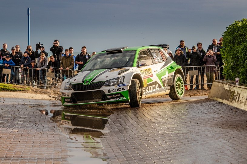 Jan Kopecky w Fabii wygrał tegoroczną rywalizację w WRC2 /Informacja prasowa