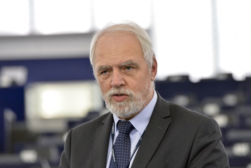 Jan Olbrycht /DOSSMANN Marc /East News