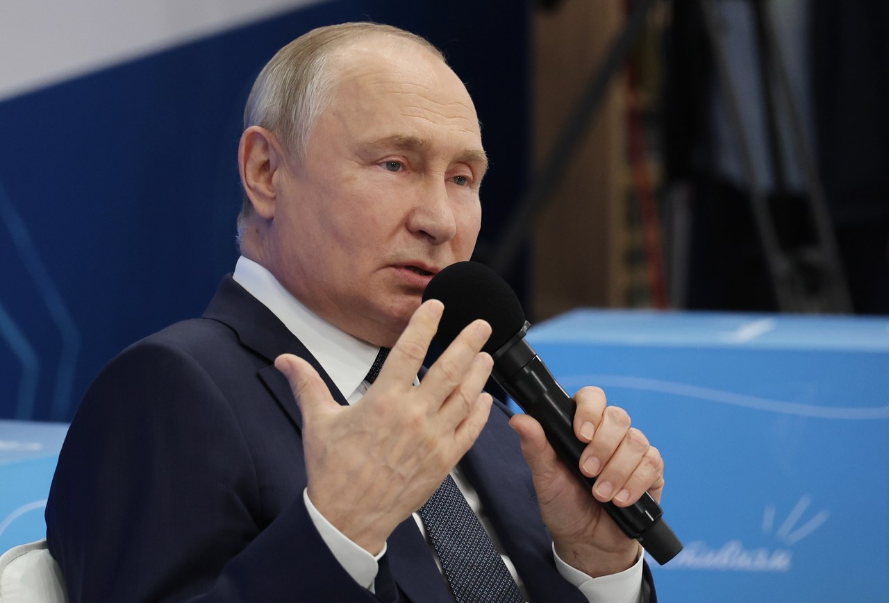 Jan Piekło o spotkaniu w Soczi: Rosja potrzebuje pieniędzy