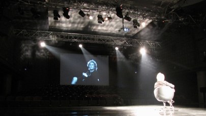 Janda, Umer, Osiecka. Premiera nowej wersji "Białej bluzki"