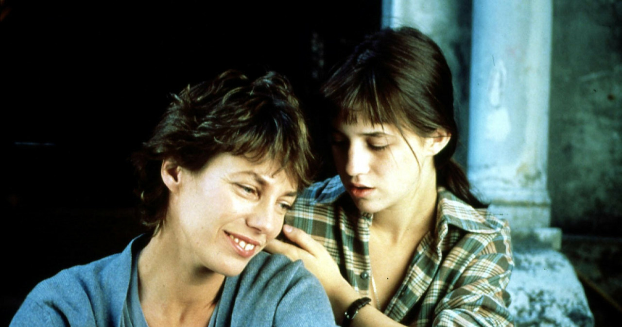 Jane Birkin i Charlotte Gainsbourg w filmie "Kung-fu Master" /United Archives/IFA Film  /East News