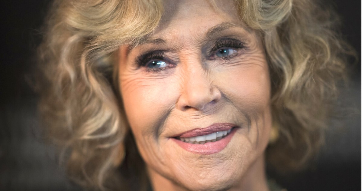 Jane Fonda w przeszłości zmagała się już z nowotworem piersi a także czerniakiem, teraz zdiagnozowano u niej chłoniaka nieziarniczego /Rex Features /East News