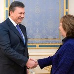 Janukowycz przegrałby w wyborach z każdym opozycjonistą