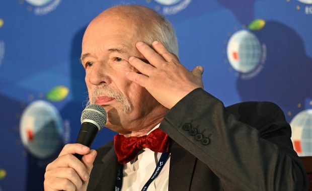 Janusz Korwin-Mikke trafił do szpitala. Polityk zdradził, co mu dolega 