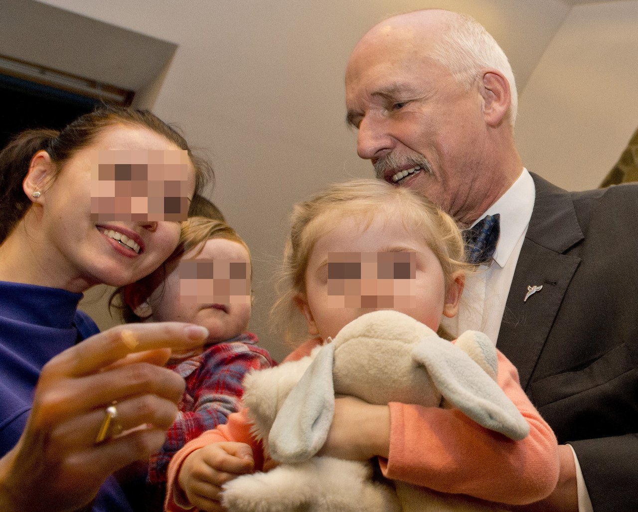 Janusz Korwin Mikke W Sejmie O Inteligencji Aborygenow I Dzieci Z