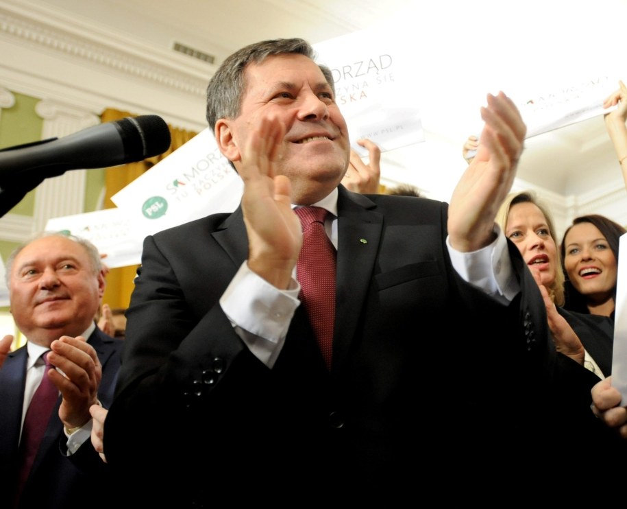 Janusz Piechociński podczas wieczoru wyborczego /Bartłomiej Zborowski /PAP