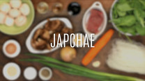 Japchae – koreańskie danie z wołowiną