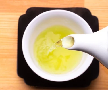 Japończycy piją codziennie. Podkręca metabolizm, oczyszcza jelita i pomaga spalać tłuszcz