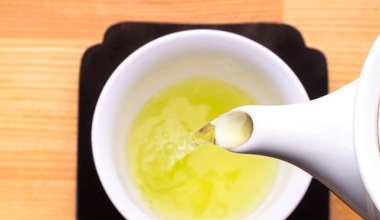 Japończycy piją codziennie. Podkręca metabolizm, oczyszcza jelita i pomaga spalać tłuszcz