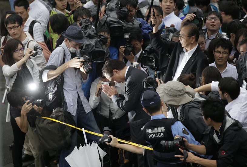 Japończycy są wstrząśnięci atakiem nożownika w domu opieki położonym niedaleko Tokio /KIMIMASA MAYAMA /PAP/EPA
